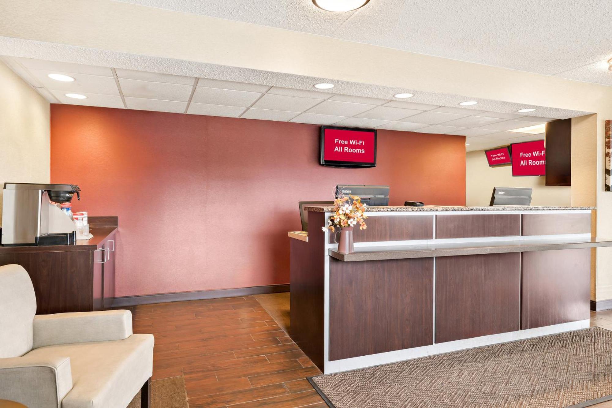 Red Roof Inn Allentown Airport Exterior foto